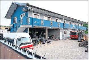 Landlord, bandit kill each other in fight for gun